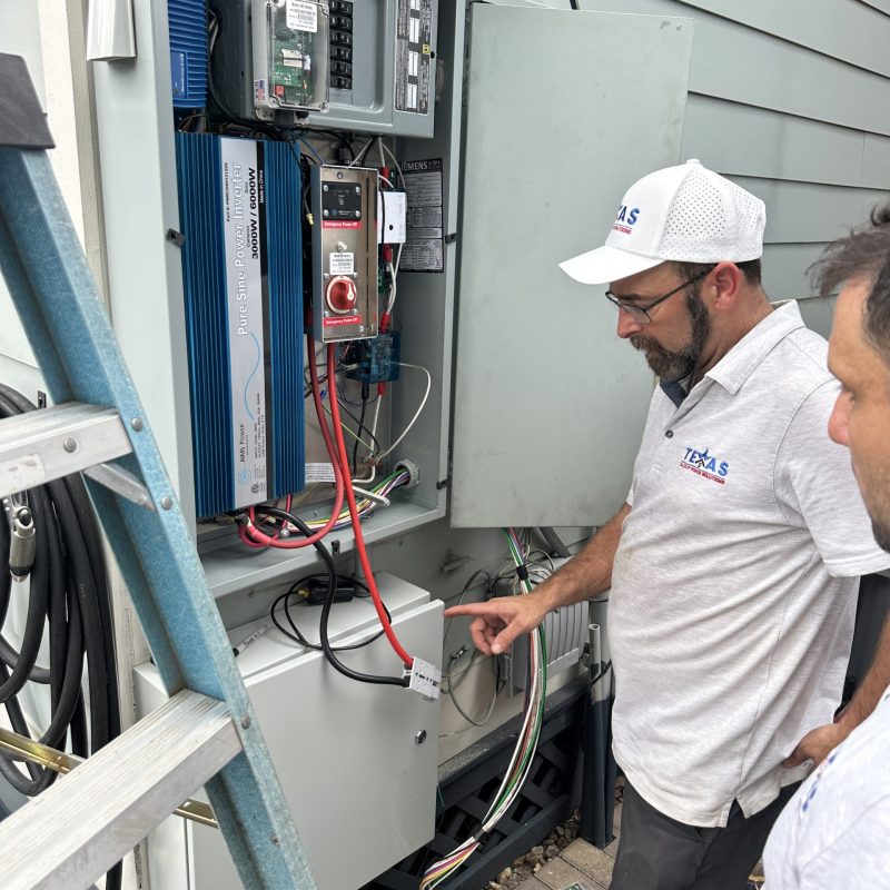 Electrician working in Houston, Texas